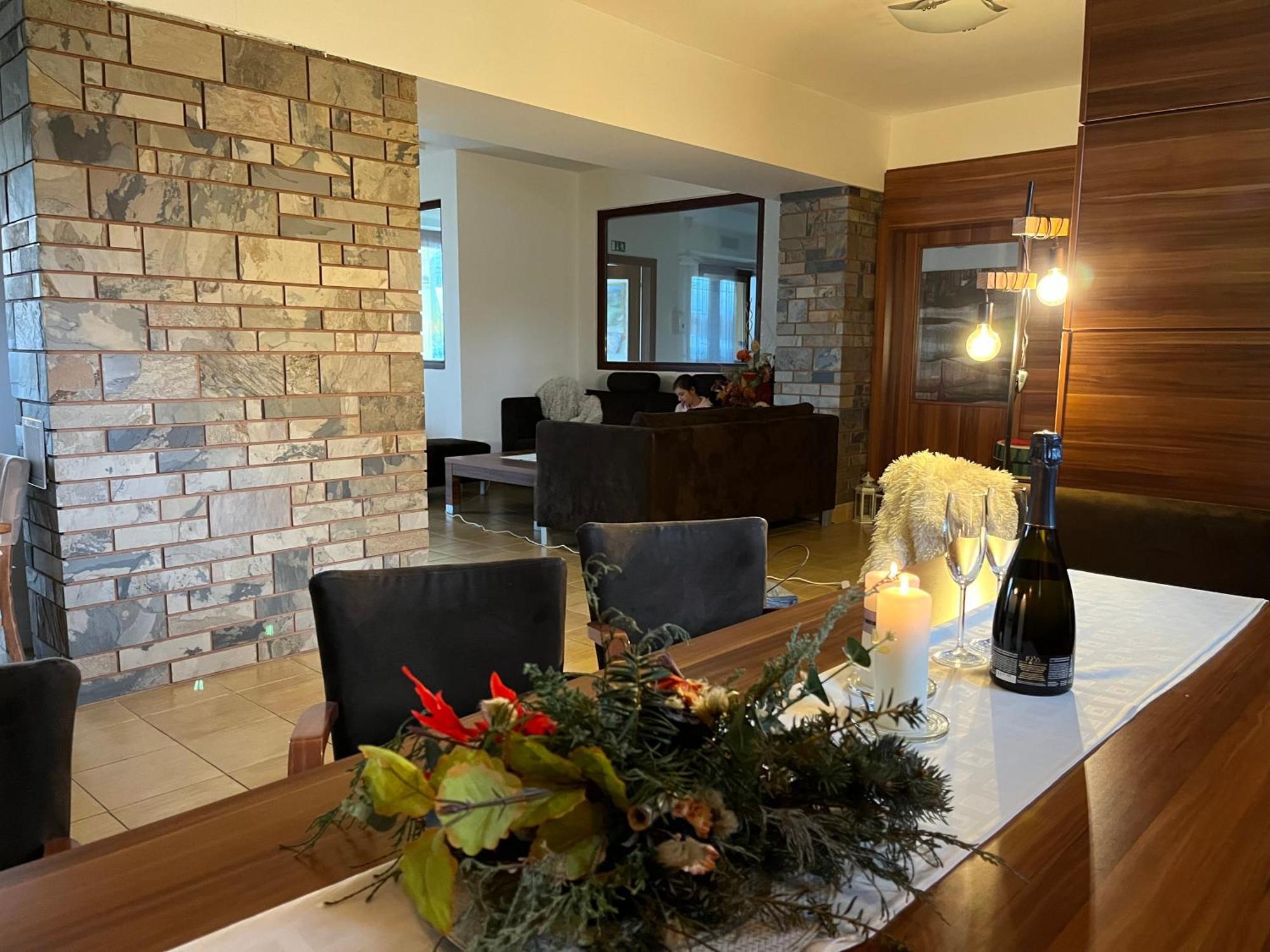 Wellness Villa Liptov 利托福卡西尼克 外观 照片