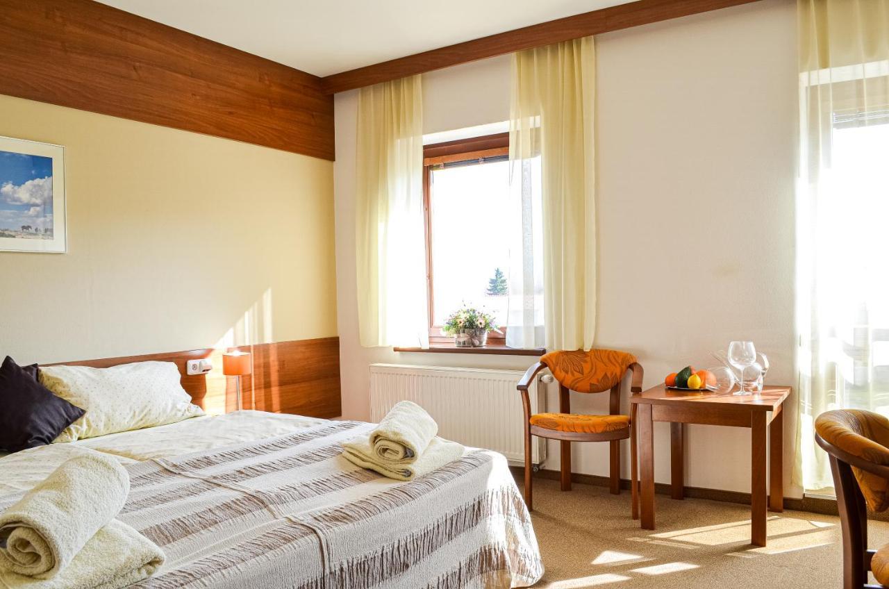 Wellness Villa Liptov 利托福卡西尼克 外观 照片